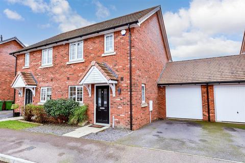 3 bedroom semi-detached house for sale, Portland View, Wickford, Essex