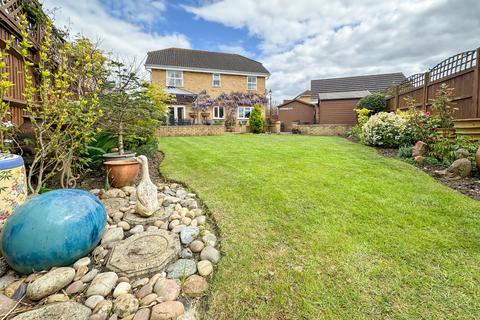 4 bedroom detached house for sale, Wraysbury, Berkshire