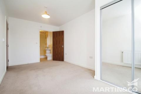 2 bedroom apartment to rent - Dunn Side, Chelmsford