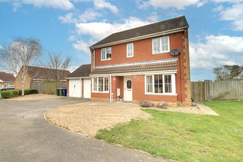 4 bedroom detached house for sale, Drovers Close, Ramsey Mereside