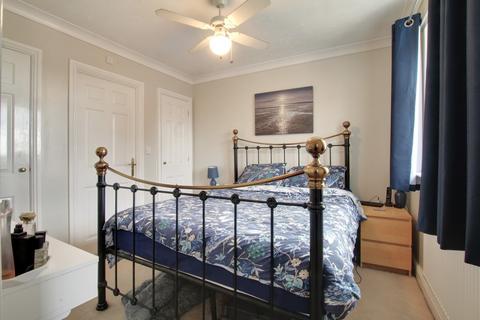 17 Drovers Close, Ramsey Mereside, Huntingdon, PE26 2UH