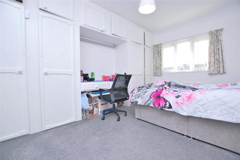 1 bedroom house of multiple occupation to rent, Beckingham Road, Guildford, Surrey, GU2