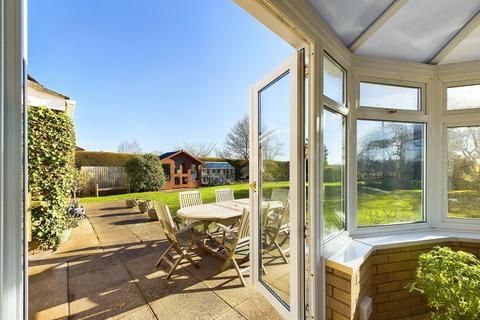 2 Grove Drive, Woodhall Spa, LN10 6RT
