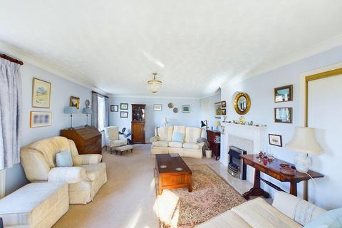 2 Grove Drive, Woodhall Spa, LN10 6RT