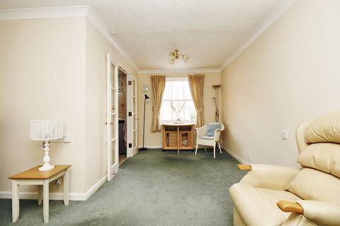 2 bedroom retirement property for sale, Stockbridge Road, Chichester PO19