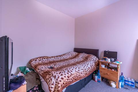 48 Cheneys Road, London, E11 3LN