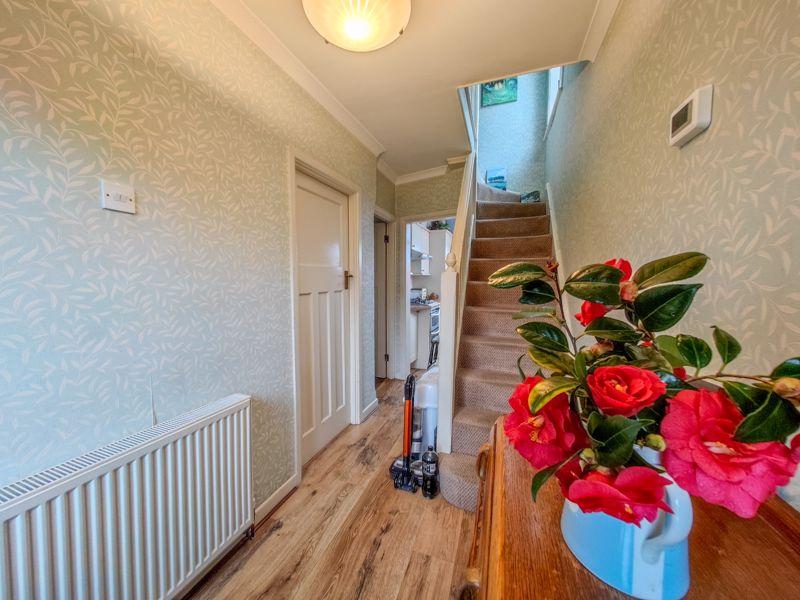 Warland Road, Plumstead, SE18 3 bed semidetached house for sale £415,000