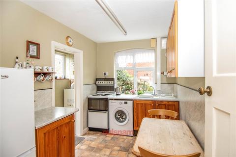 27 Highfields, Bromsgrove, B61 7DA