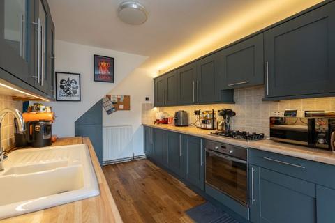 37 Adstone Road, Caddington, Luton, LU1 4JF