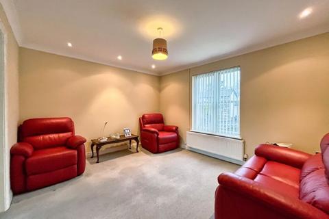 4 bedroom detached house for sale, Ystradfellte Road, Glynneath, Neath, Neath Port Talbot, SA11 5UW
