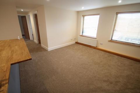 2 bedroom flat to rent, West Wycombe Road, High Wycombe HP11