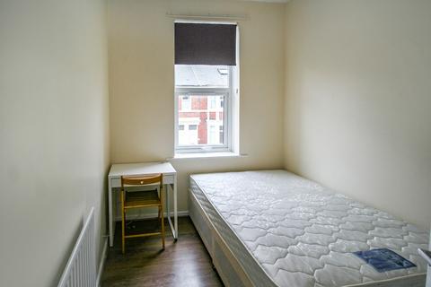 undefined, Kelvin Grove, Newcastle Upon Tyne NE2