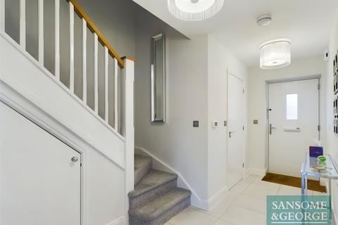 9 Tower Gardens, Mortimer Common, Reading, RG7 3RW