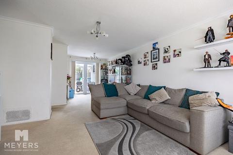 3 bedroom semi-detached house for sale - Bramshaw Gardens, Bournemouth BH8