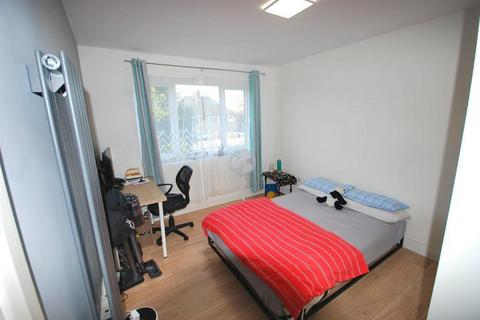 2 bedroom maisonette for sale, ROWE WALK, HARROW, MIDDLESEX, HA2 9AB