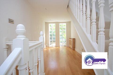1 bedroom semi-detached house to rent, London SW6