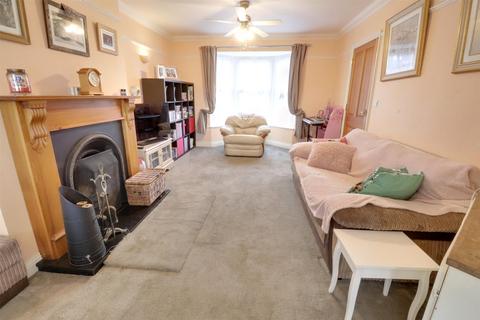 4 bedroom detached house for sale - St. Peters Road, Holsworthy, Devon, EX22