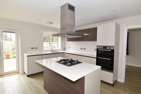 3 Bobbin Close, Headcorn, Ashford, TN27 9AW