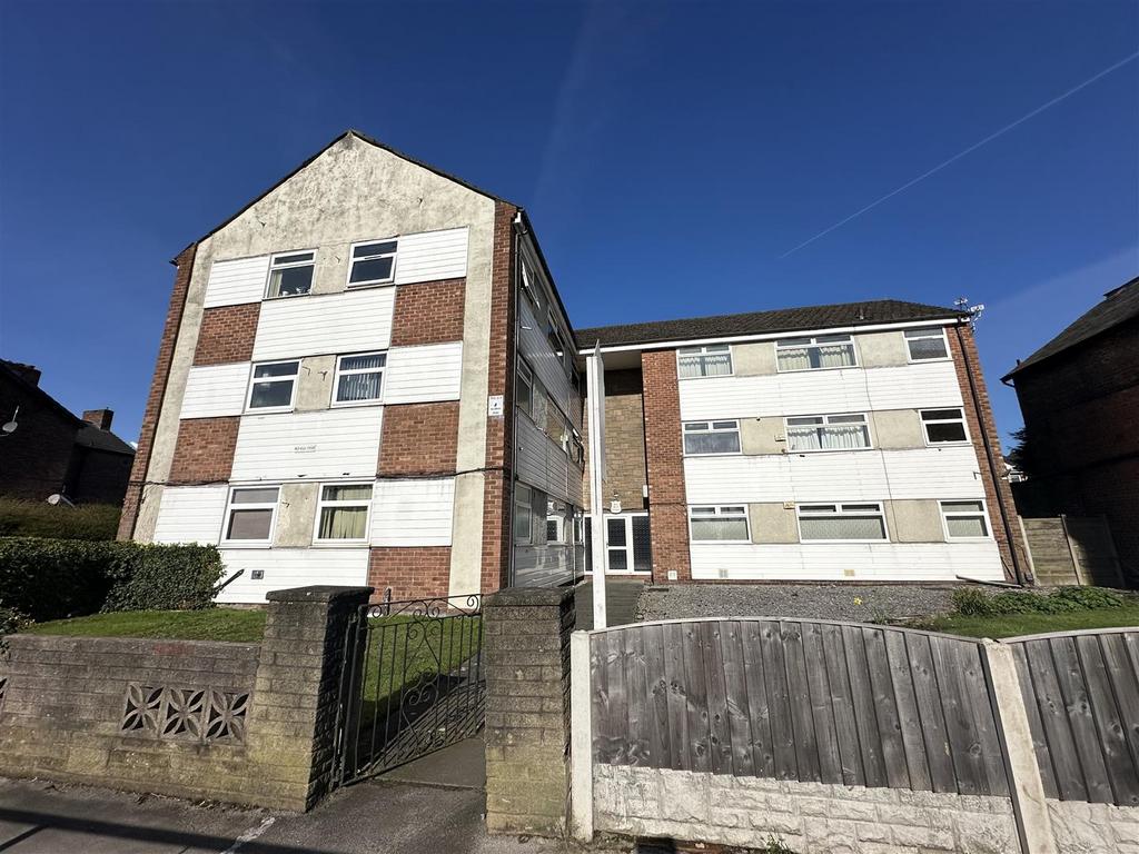 Old Hall Court, Old Hall Road, Sale 1 bed flat for sale £110,000