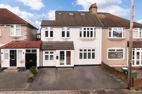 32 Whitfield Road, Bexleyheath, DA7 5LU