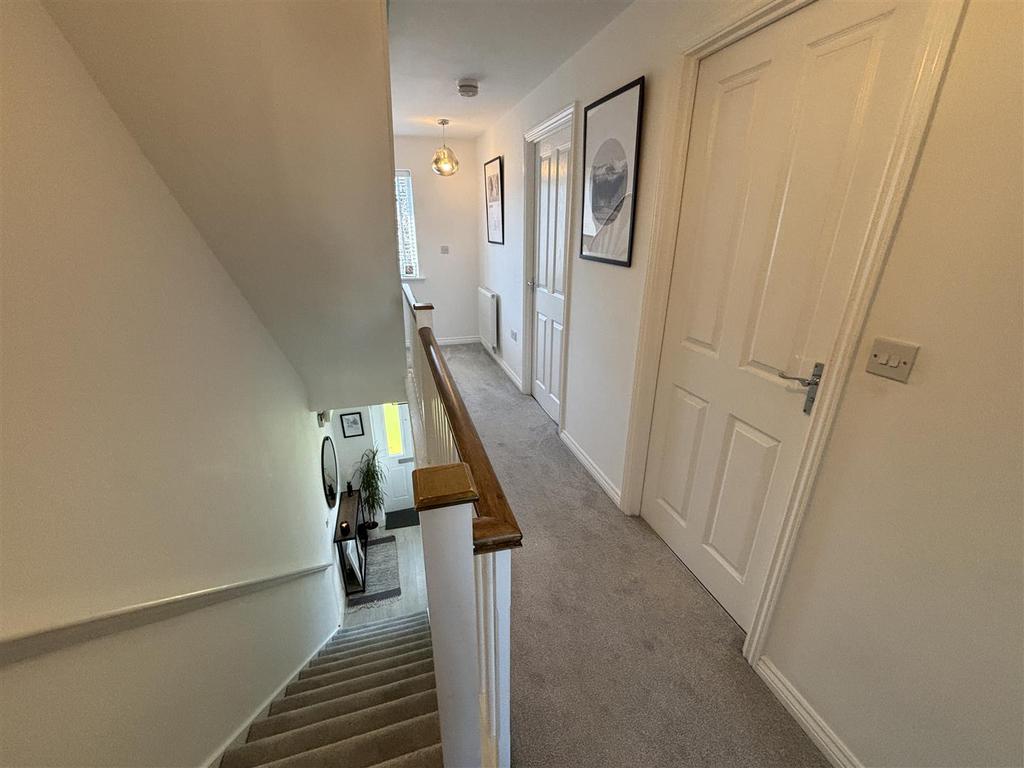 1st Floor Landing