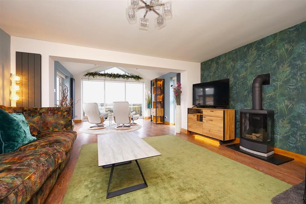 Main Street, Baycliff, Ulverston 3 bed detached bungalow for sale £