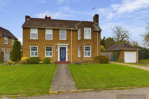4 bedroom detached house for sale, Montgomery Square, Driffield
