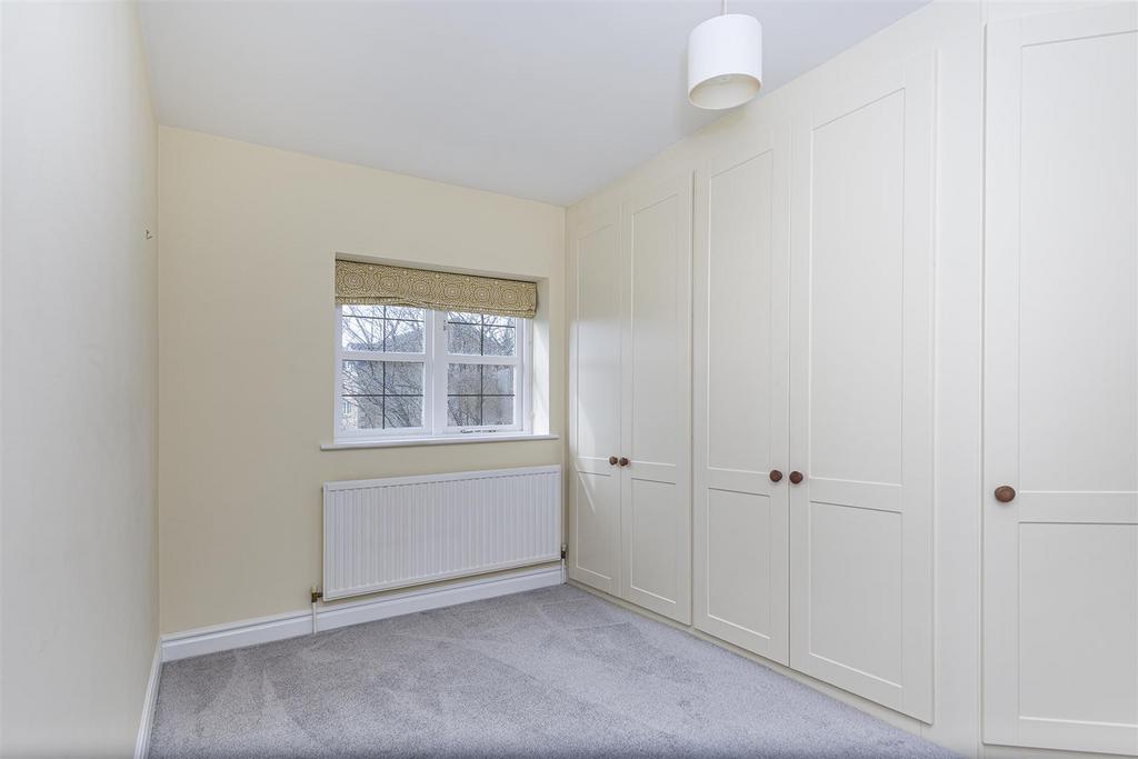 Bramleys Estate Agents - Elland - Oliver Meadows (
