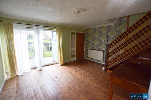 3 bedroom semi-detached house for sale - Croftside Close, Leeds, West Yorkshire, LS14