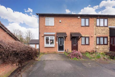 2 bedroom end of terrace house for sale, Charlton Close, Cippenham