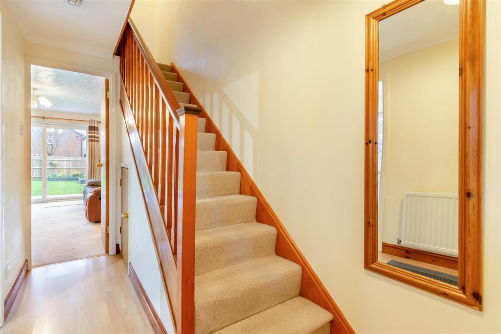 Linden Road, Coxheath 2 bed house for sale £300,000