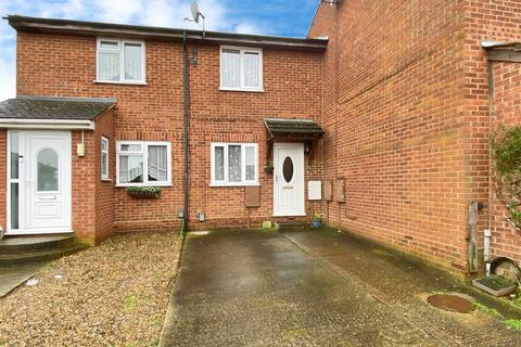 2 bedroom terraced house for sale, Damien Close, Chatham
