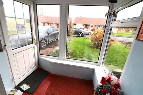 3 bedroom semi-detached house for sale - Guyzance Avenue, North Broomhill, Morpeth