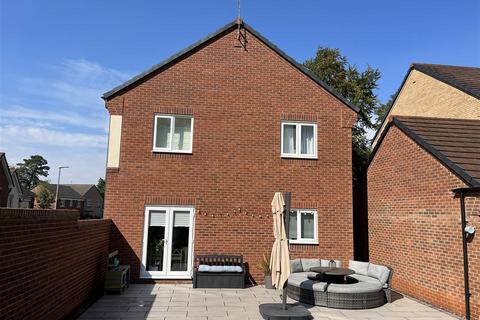 4 bedroom detached house for sale, Regal Drive, Mansfield