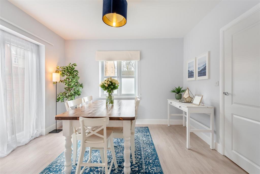 8588285-interior08.jpg