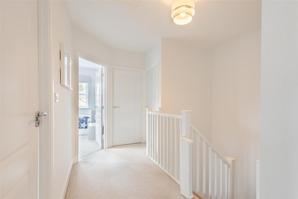 8588285-interior38.jpg