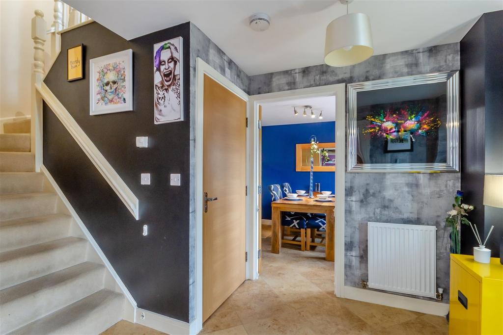 8588249-interior05.jpg