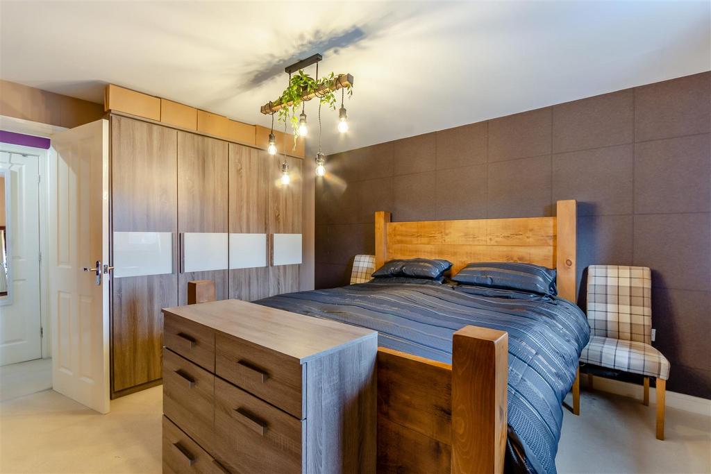 8588249-interior20.jpg