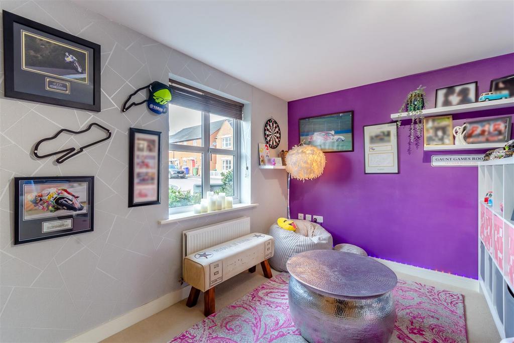 8588249-interior03.jpg