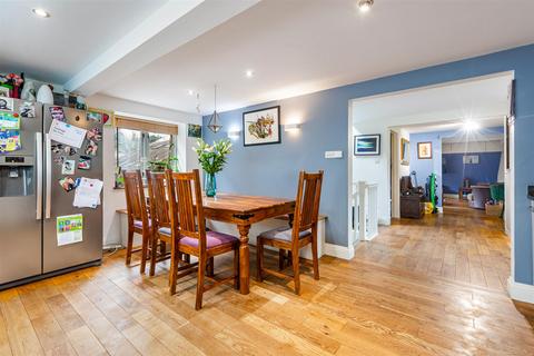 Shire Fallapit Cottages, East Allington, Totnes, TQ9 7QS