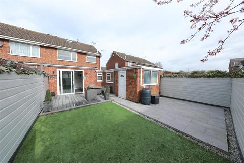 3 bedroom semi-detached house for sale - Moseley Hill, Bilton, Hull