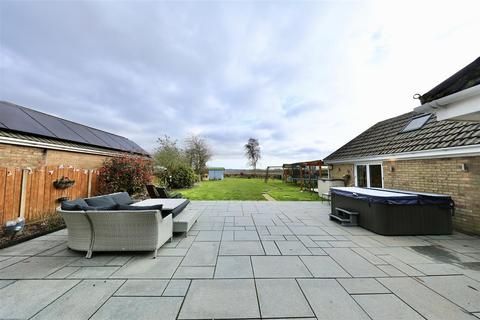 5 bedroom detached house for sale, Eastfield Road, Keyingham, Hull