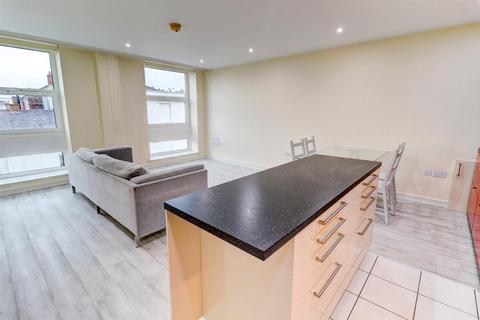 2 bedroom apartment to rent - Tavistock Street, Leamington Spa