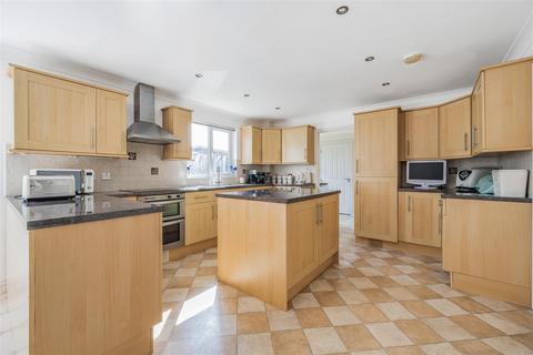 Lanarth Laflouder Fields, Mullion, Helston, TR12 7EJ