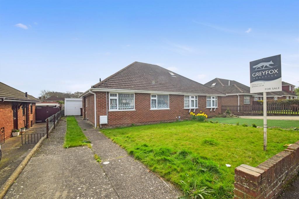 St Margarets Drive, Wigmore, Gillingham, ME8 2 bed semidetached