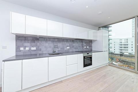 2 bedroom apartment for sale, Liner House, Royal Wharf E16