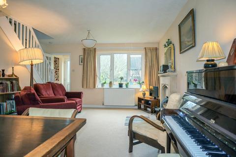 40 Ash Close, Uppingham, Oakham, LE15 9PJ