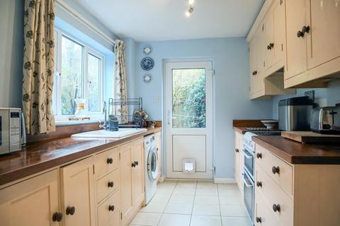 40 Ash Close, Uppingham, Oakham, LE15 9PJ