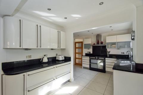 7 Barncroft Drive, Hempstead, Gillingham, ME7 3TJ