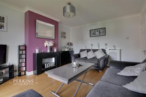94 Marnham Crescent, Greenford, UB6 9ST